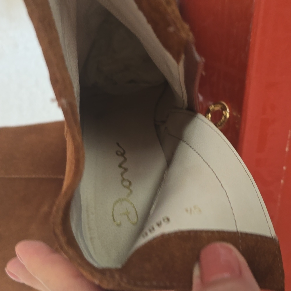 Suede Camel booties 8.5, NWOT - Picture 8 of 10